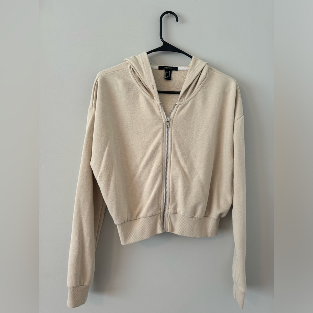 Brand: forever 21. Type: cropped, zip up. Size: Medium. Color: Tan.